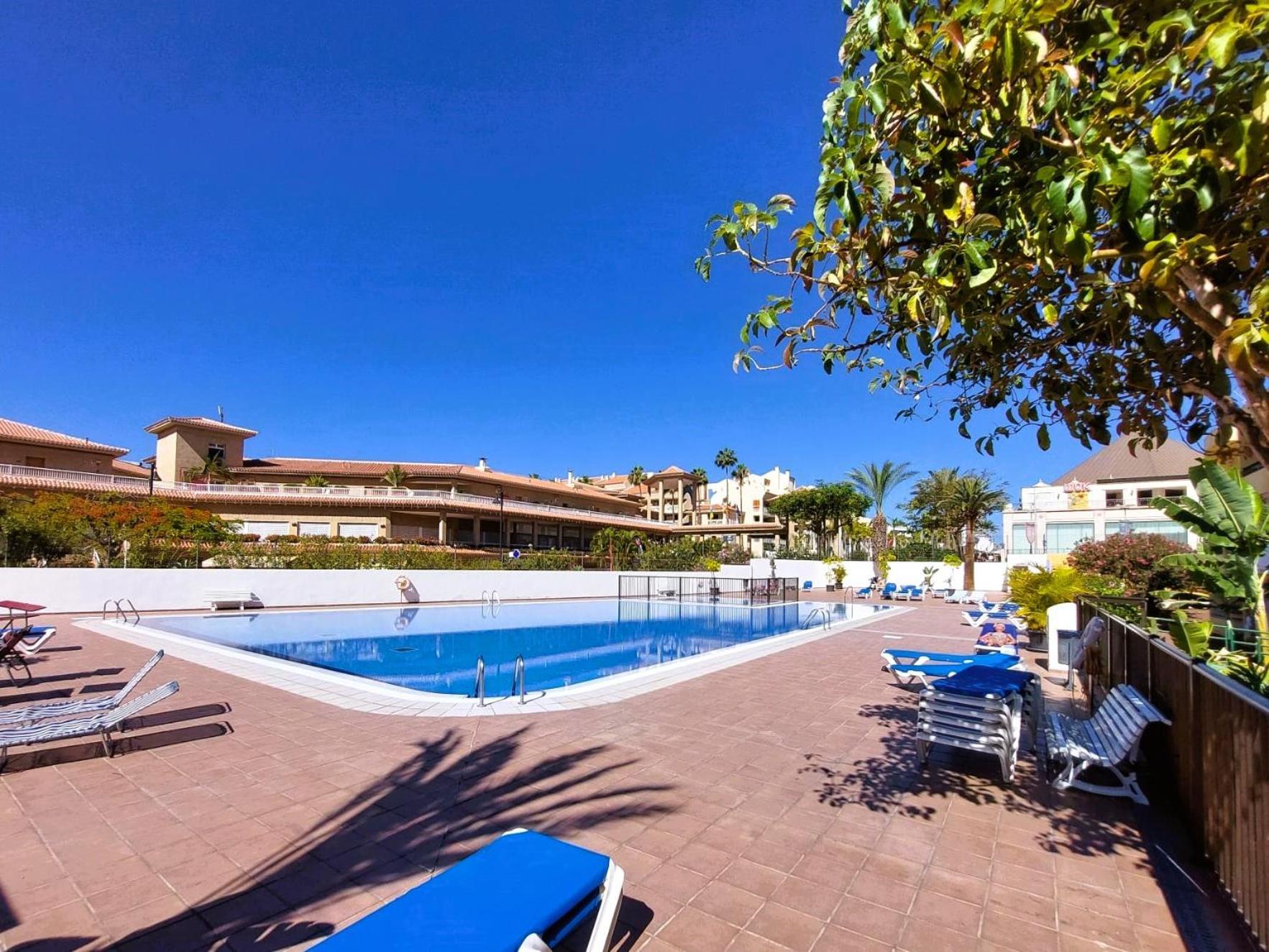Apartmán Frontal Ocean View Torres Del Sol Los Cristianos  Exteriér fotografie